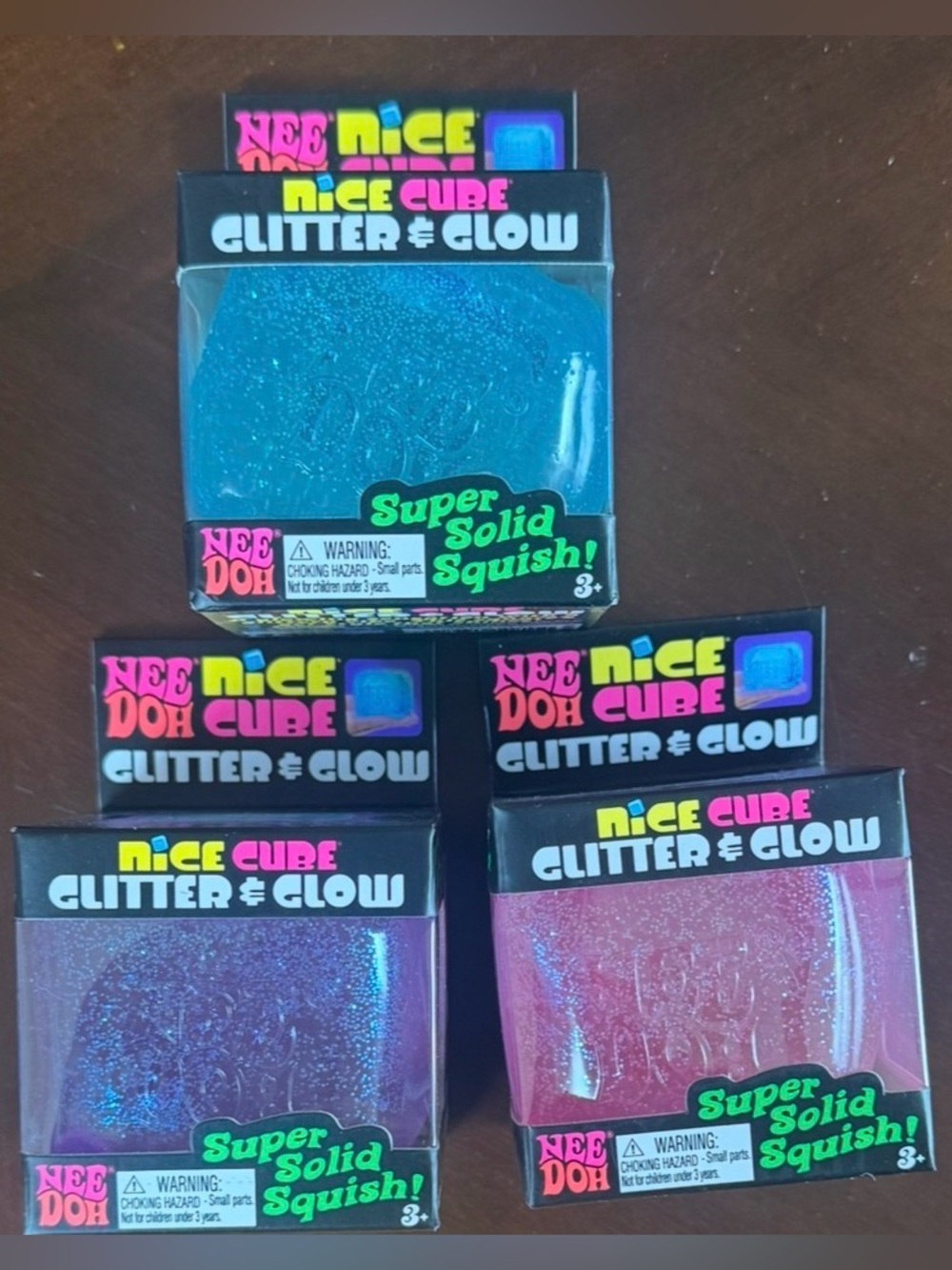 Needoh glitter and glow cube (price for 1)